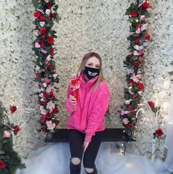 Meet your Posher, Krista - Picture 1 of 1